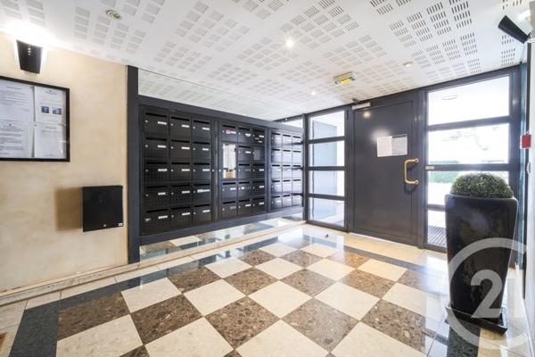 Appartement F2 à vendre  2 pièces - 47 m2 MONTROUGE - 92