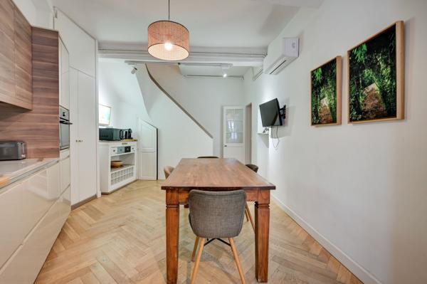 Location Appartement de luxe Aix-en-Provence 3 Pièces 96 m²