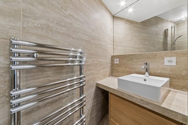 Location Appartement de luxe Paris 6 3 Pièces 81 m²