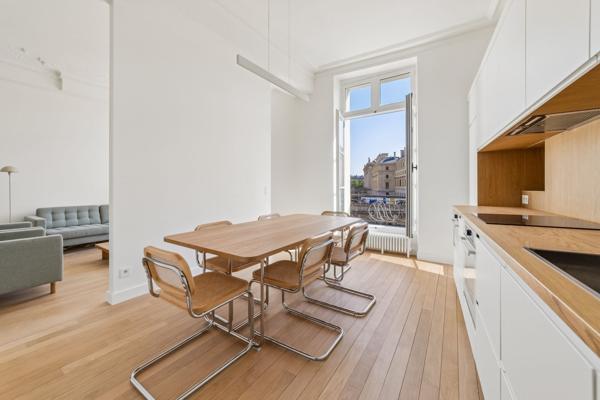 Location Appartement de luxe Paris 6 3 Pièces 81 m²