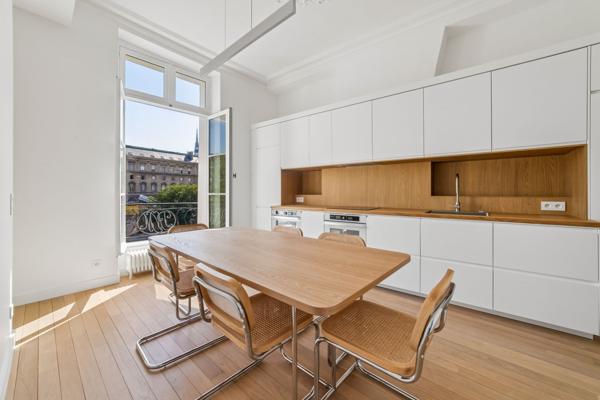 Location Appartement de luxe Paris 6 3 Pièces 81 m²