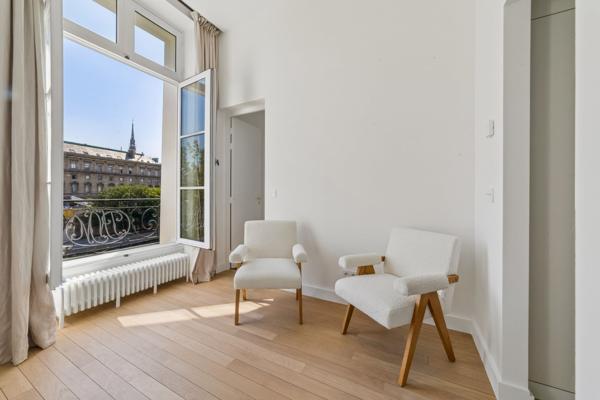 Location Appartement de luxe Paris 6 3 Pièces 81 m²