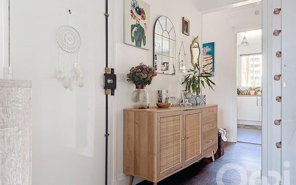 Appartement à vendre    3 pièces • 65,49 m2 Maisons-Alfort