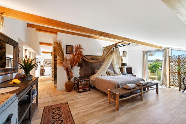 Vente Maison de luxe Toulon 14 Pièces 750 m²