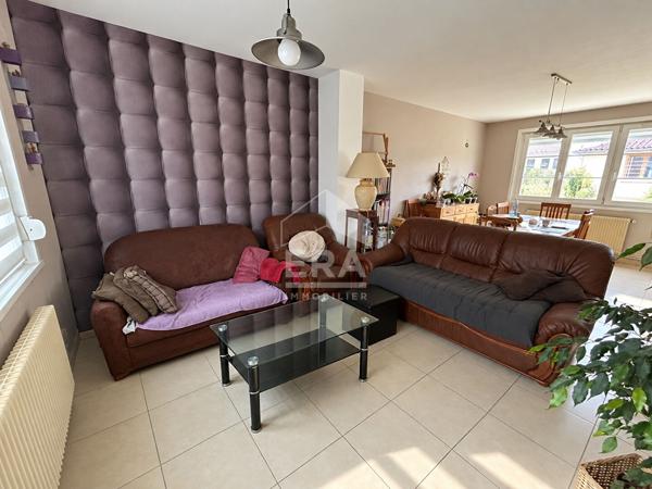 Maison familiale de 80 m² avec garage, dépendance et jardin . À 3 km de la plage