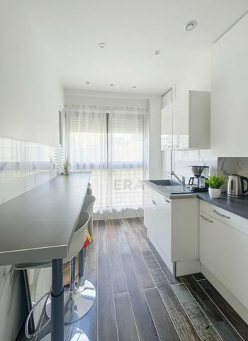 Appartement Suresnes 3 pièce(s) 59 m2