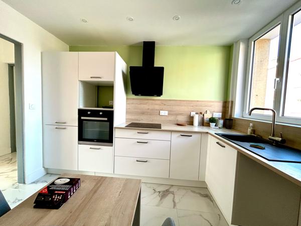 Appartement 3 pièce(s) 2 chambre(s) 77.15 m²