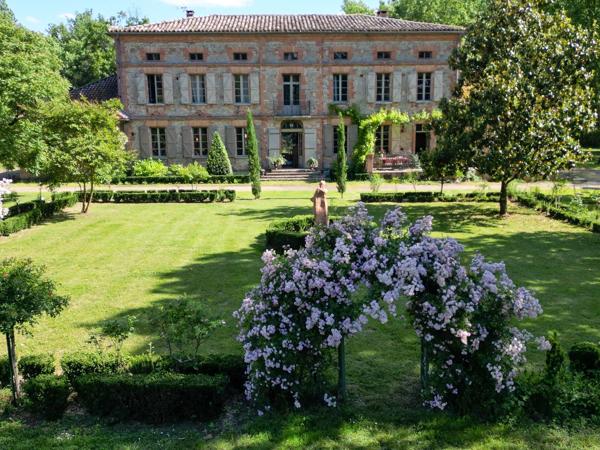 Vente Maison de maître Lavaur 15 Pièces 750 m²