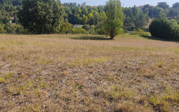 Terrain à vendre    Saint-Astier