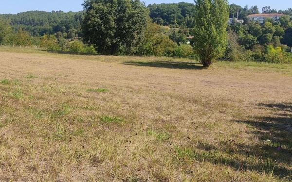 Terrain à vendre    Saint-Astier