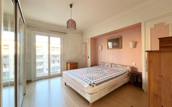 Appartement à vendre    4 pièces •  Perpignan