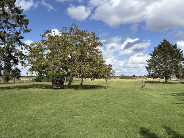 Douains (27120) Bâtisse d'un ancien corps de ferme rénovée
