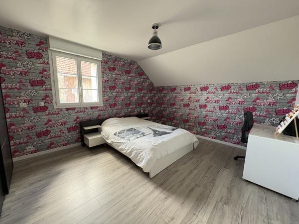 Douains (27120) Bâtisse d'un ancien corps de ferme rénovée