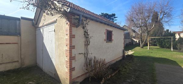 AGGLO FILIBUS CHARTRES RECHERCHÉE : Trés belle maison des années 30