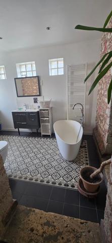 AGGLO FILIBUS CHARTRES RECHERCHÉE : Trés belle maison des années 30