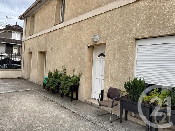 Appartement F3 à vendre  3 pièces - 38,50 m2 LIVRY GARGAN - 93
