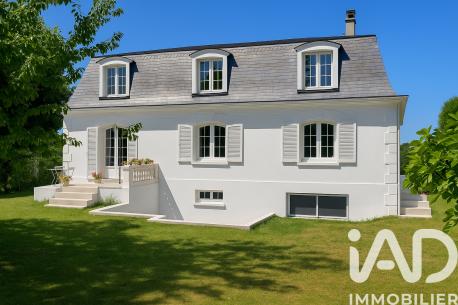 Maison à vendre 5 pièces 154 m² Le Mée-sur-Seine