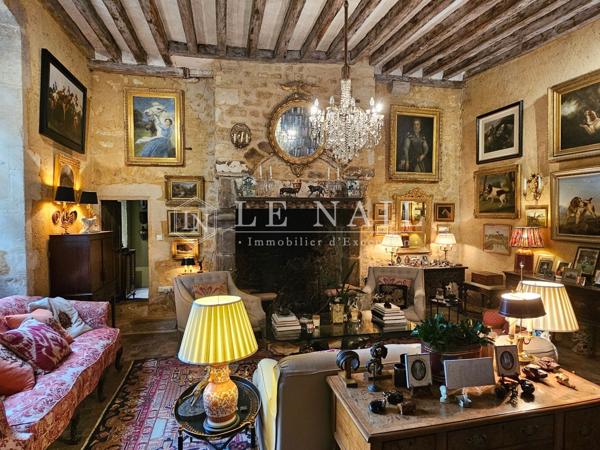 Authentique manoir du XVe siècle dans la région du Mans