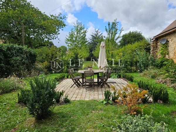 Authentique manoir du XVe siècle dans la région du Mans