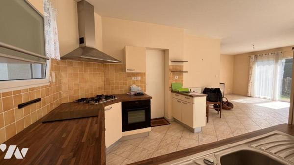 A VENDRE CAMORS maison avec jolie terrain proche centre