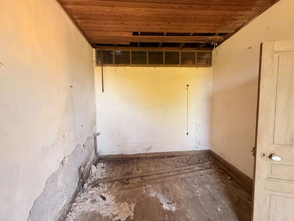 Maison à rénover avec vue