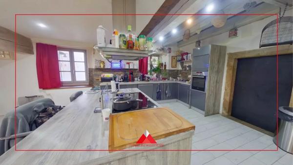 Duplex de 282m² avec son jardin privatif de 720m²
