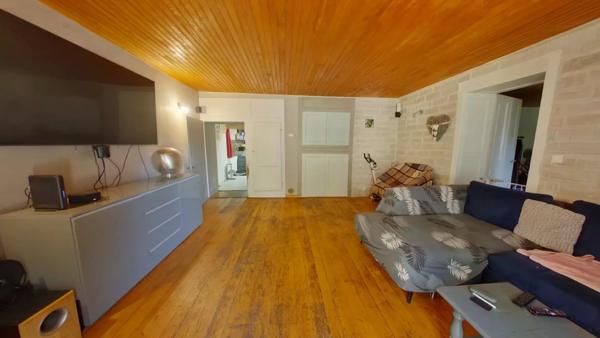 Duplex de 282m² avec son jardin privatif de 720m²