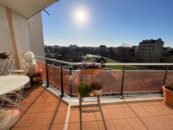 Appartement 3 pièces de 74 m² à Houilles