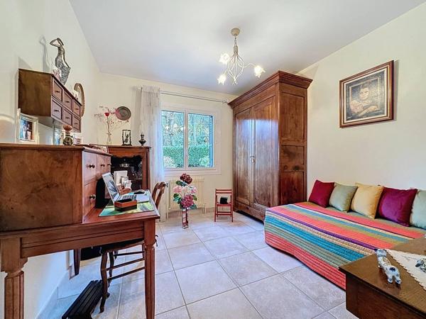 Maison vue exceptionnelle secteur recherché hauteurs de Vienne