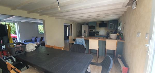 MAISON ETAGE 4 CHAMBRES JARDIN ARBORE ET CLOTURE