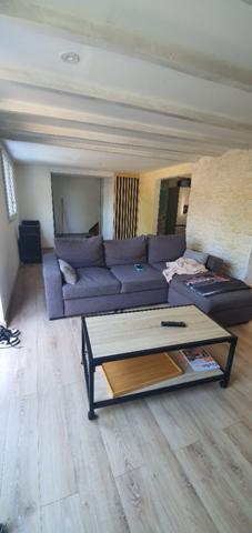 MAISON ETAGE 4 CHAMBRES JARDIN ARBORE ET CLOTURE