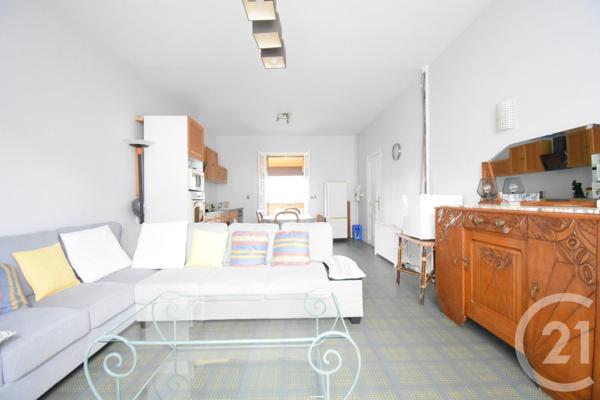 Maison à vendre  9 pièces - 228,47 m2 VICHY - 03