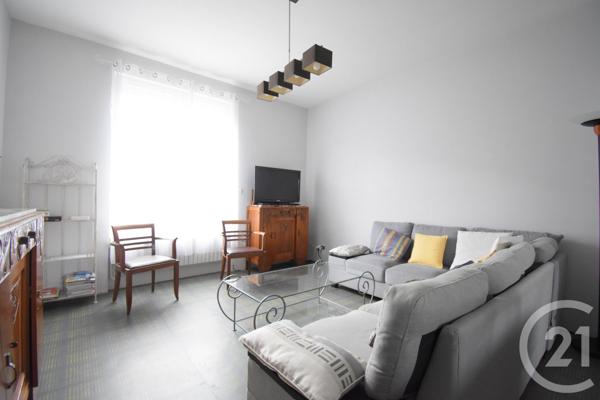 Maison à vendre  9 pièces - 228,47 m2 VICHY - 03