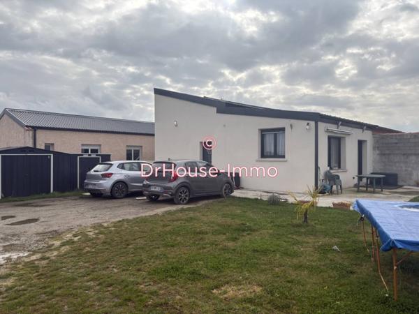 Bien immobilier à vendre de 4 799 m²