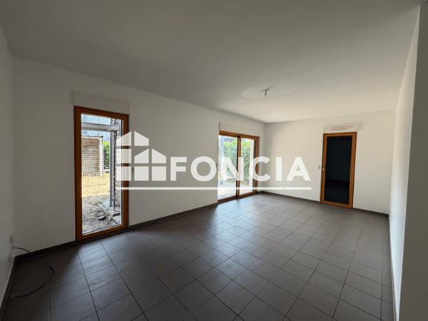 Location Appartement 3 pièces 79.4 m² - 22 RUE COSTE ET BELLONTE Strasbourg - Neuhof 67100