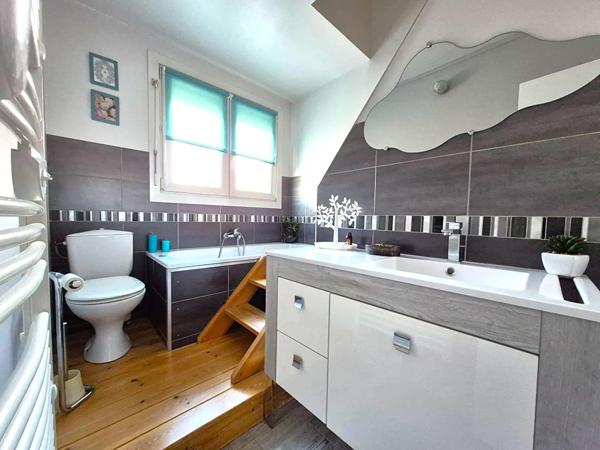 Maison à vendre 6 pièces 115.08m² Coudekerque-Branche (59210)