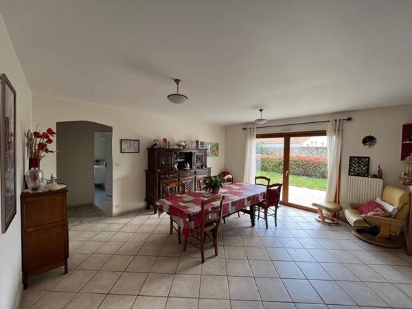 MAISON PLAIN PIED 3 CHAMBRES LA CHAPELLE BASSE MER PROCHE BOURG