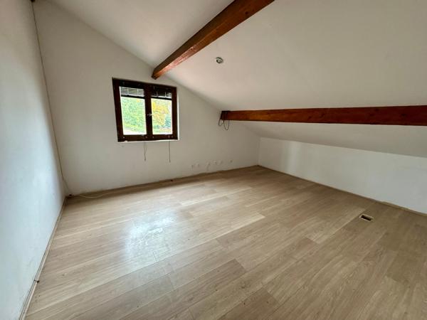 maison 153 m2, 5 chambres, sous-sol total + grande dépendance 133 m2