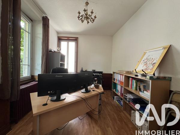 Maison à vendre 7 pièces 238 m² Lapalisse