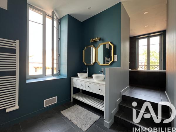 Maison à vendre 7 pièces 238 m² Lapalisse