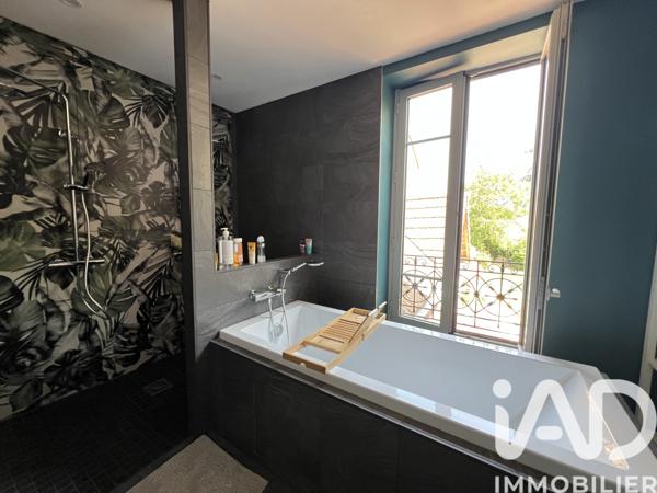 Maison à vendre 7 pièces 238 m² Lapalisse