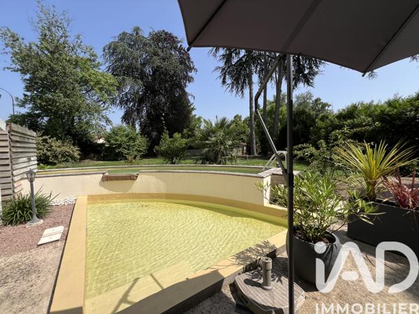 Maison à vendre 7 pièces 238 m² Lapalisse