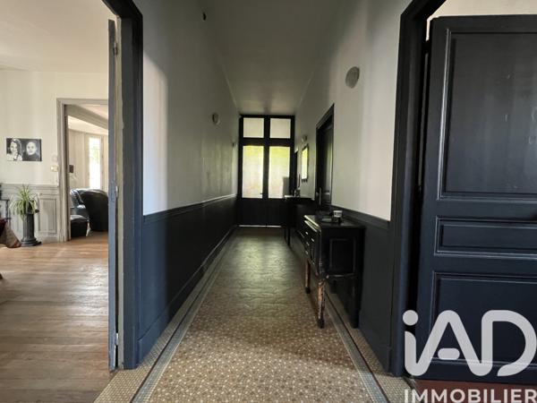 Maison à vendre 7 pièces 238 m² Lapalisse