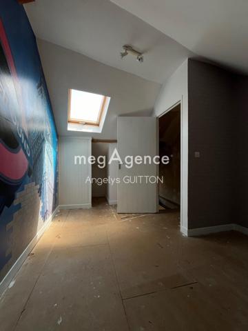 Maison à Fresnay-sur-Sarthe, 72130 - 3 pièces 70m²