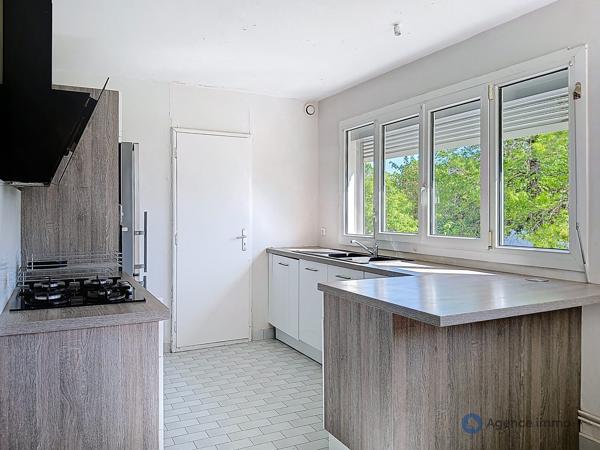 À vendre - T5 et plus, 11 pièces situé à Tours (37100)