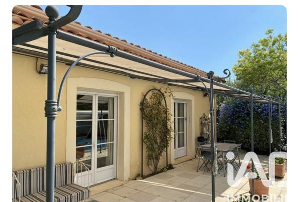 Maison à vendre 5 pièces 133 m² Saint-Cyr-sur-Mer