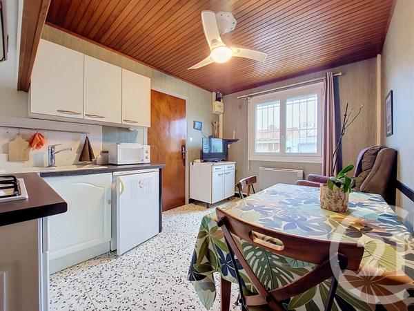 Maison à vendre  7 pièces - 143,85 m 2   LE BARCARES  - 66