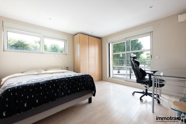 Vente Maison 315m2 - 5 chambre(s) - Croix, Parc Barbieux • Réf. VM29521