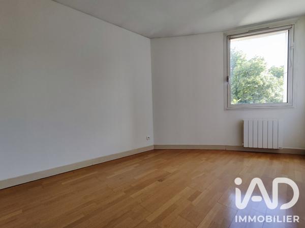 Location appartement 4 pièces 93 m² Châlons-en-Champagne