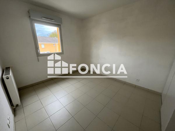 Location Appartement 2 pièces 38.08 m² - 6 CHEMIN DE MONTREUIL Nay 64800
